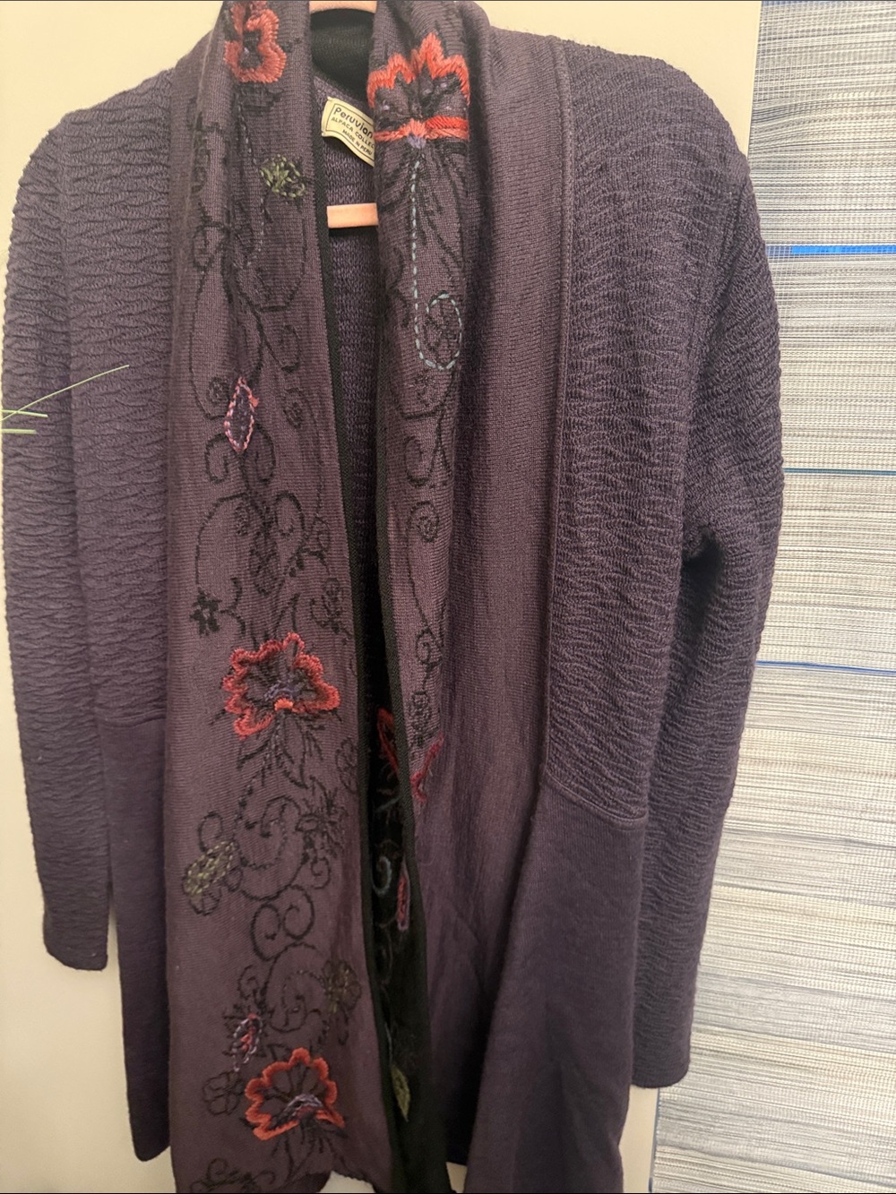Gorgous sweater Peruvian  link Aplaca collection size M/L rare